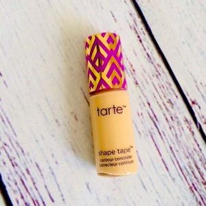 2/13$ TARTE Double Duty Beauty Shape Tape Concealer